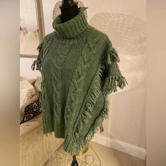 Betty made in Italy Chunky Knit Green Turtleneck Sweater size medium NWT - Picture 2 of 6